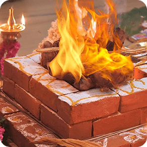 Priests performing Vedic Yagnam
